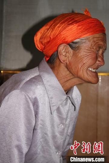 薩仁托婭拍攝的“草原母親”?！∷_仁托婭供圖