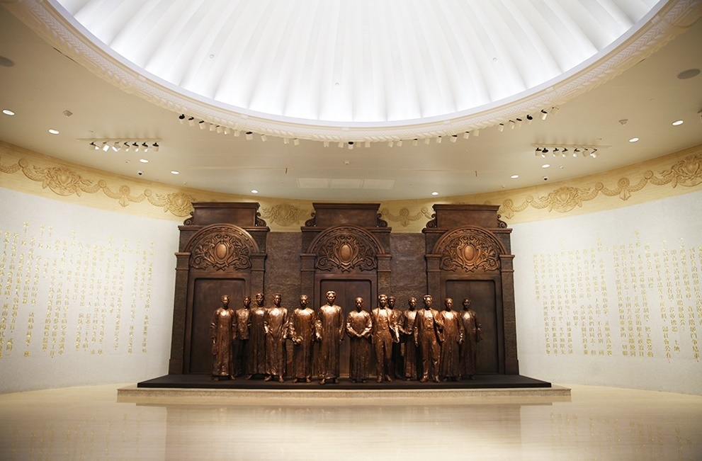 中共一大紀念館序廳。人民網(wǎng)記者 楊文全攝