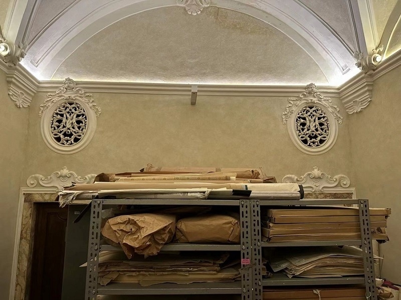 美第奇洛倫佐圖書館保存古籍。中藝國際供圖