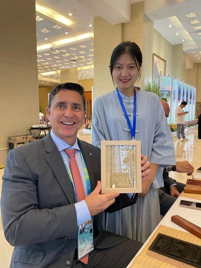 巴西大學(xué)生體育聯(lián)合會(huì)主席盧西亞諾·卡布拉爾。受訪者供圖