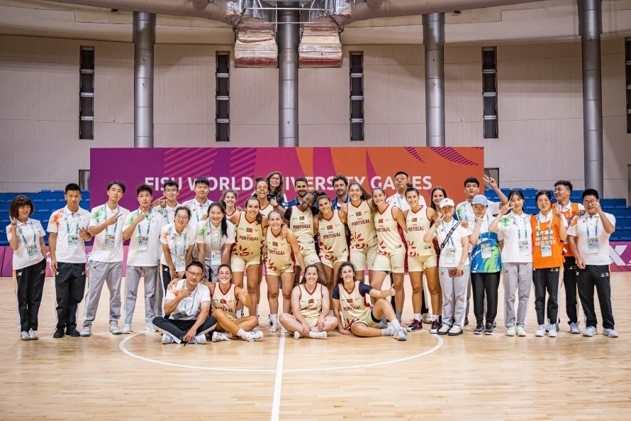 成都大運會葡萄牙女子籃球隊。 受訪者供圖