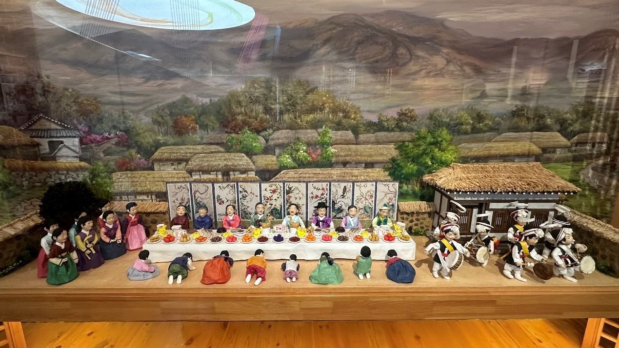 朝鮮族花甲禮展示。人民網(wǎng)記者 金洪花攝