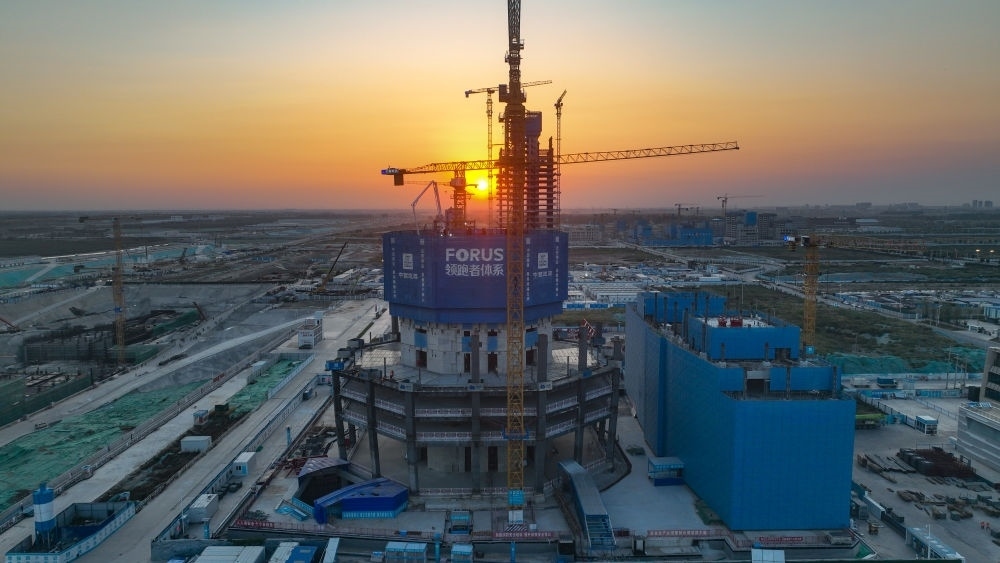 在雄安新區(qū)啟動區(qū)拍攝的中國中化大廈項目（9月21日攝，無人機照片）。新華社記者 張鋮 攝