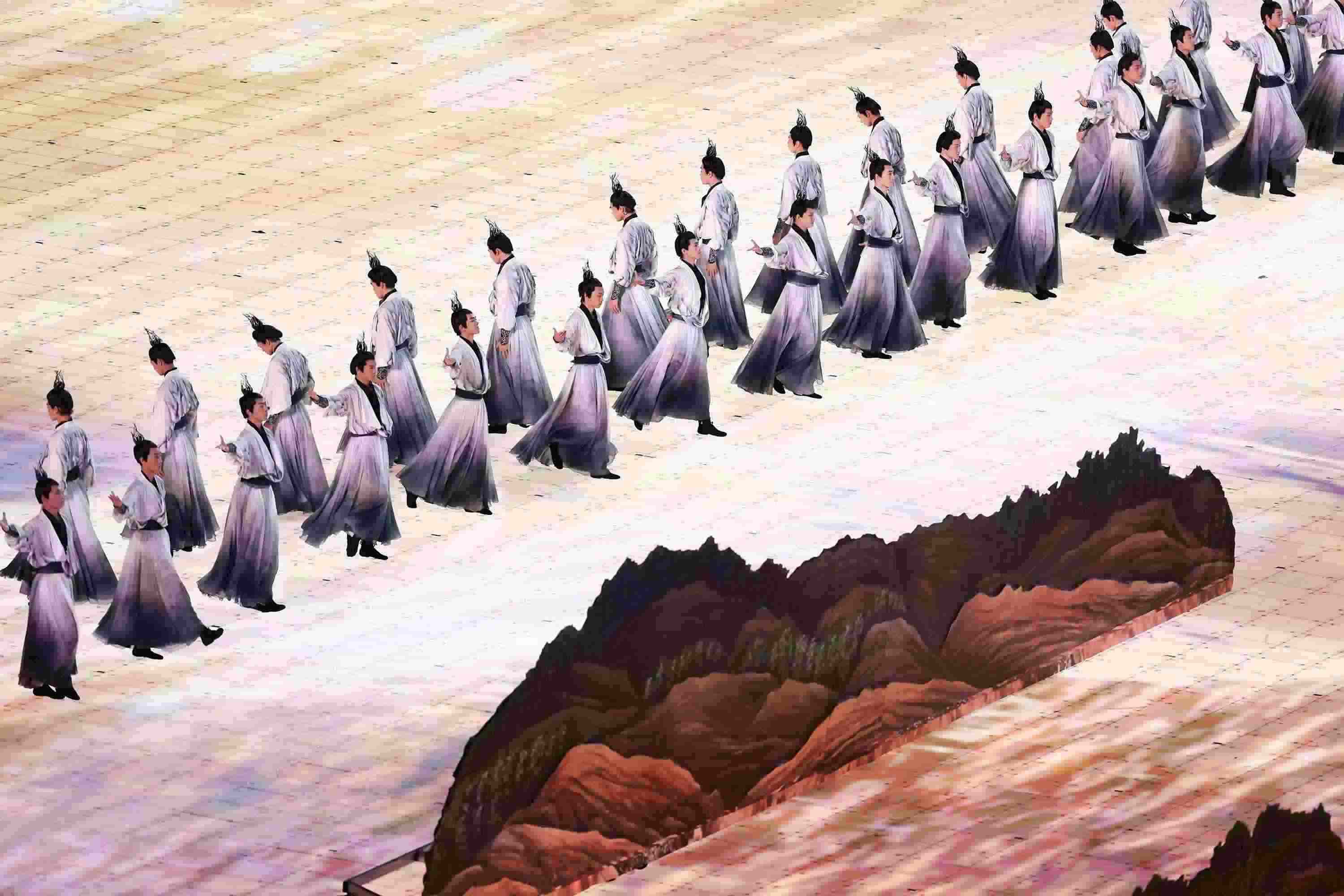 △2023年9月23日，演員在杭州第十九屆亞洲運(yùn)動(dòng)會(huì)開(kāi)幕式上表演。