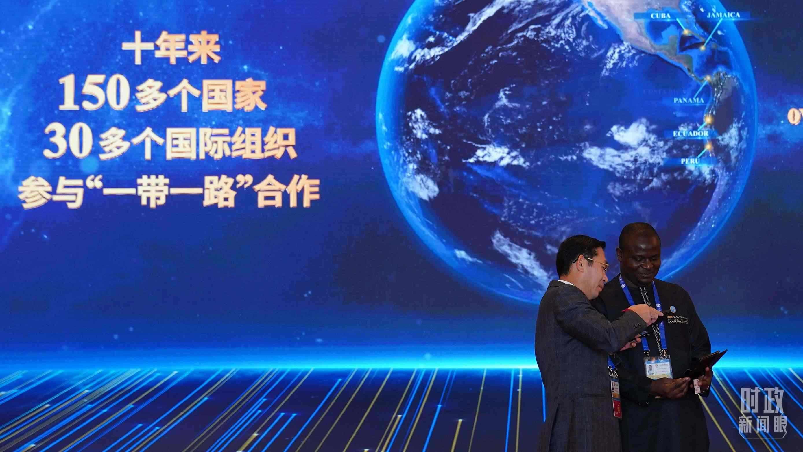 △“一帶一路”助力許多發(fā)展中國家加快邁向現(xiàn)代化的步伐。（總臺國廣記者李晉拍攝）