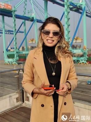 巴西《中北部傳媒集團》記者拉尼艾莉接受采訪。人民網(wǎng)記者 符園園攝