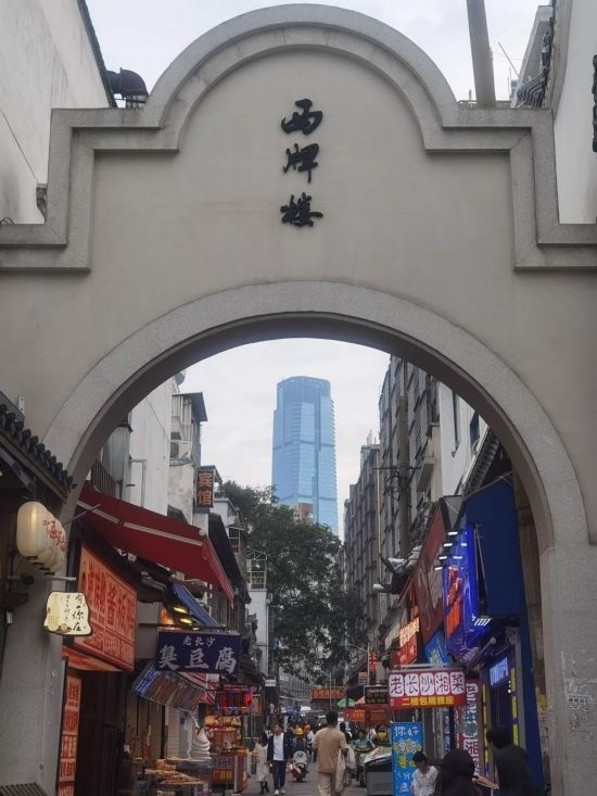 10月25日，太平老街街景。（本報記者 常雯宜攝）