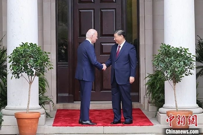 當(dāng)?shù)貢r(shí)間11月15日，中國(guó)國(guó)家主席習(xí)近平在美國(guó)舊金山斐洛里莊園同美國(guó)總統(tǒng)拜登舉行中美元首會(huì)晤。中新社記者 盛佳鵬 攝