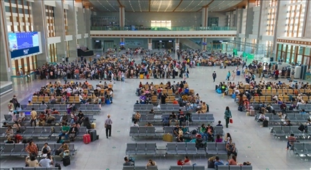 大量旅客乘坐中老鐵路出行。主辦方供圖