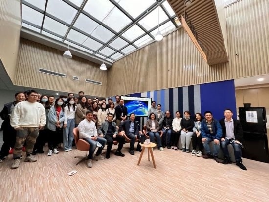 團隊歷史照片。（中國科學院上海光學精密機械研究所供圖）