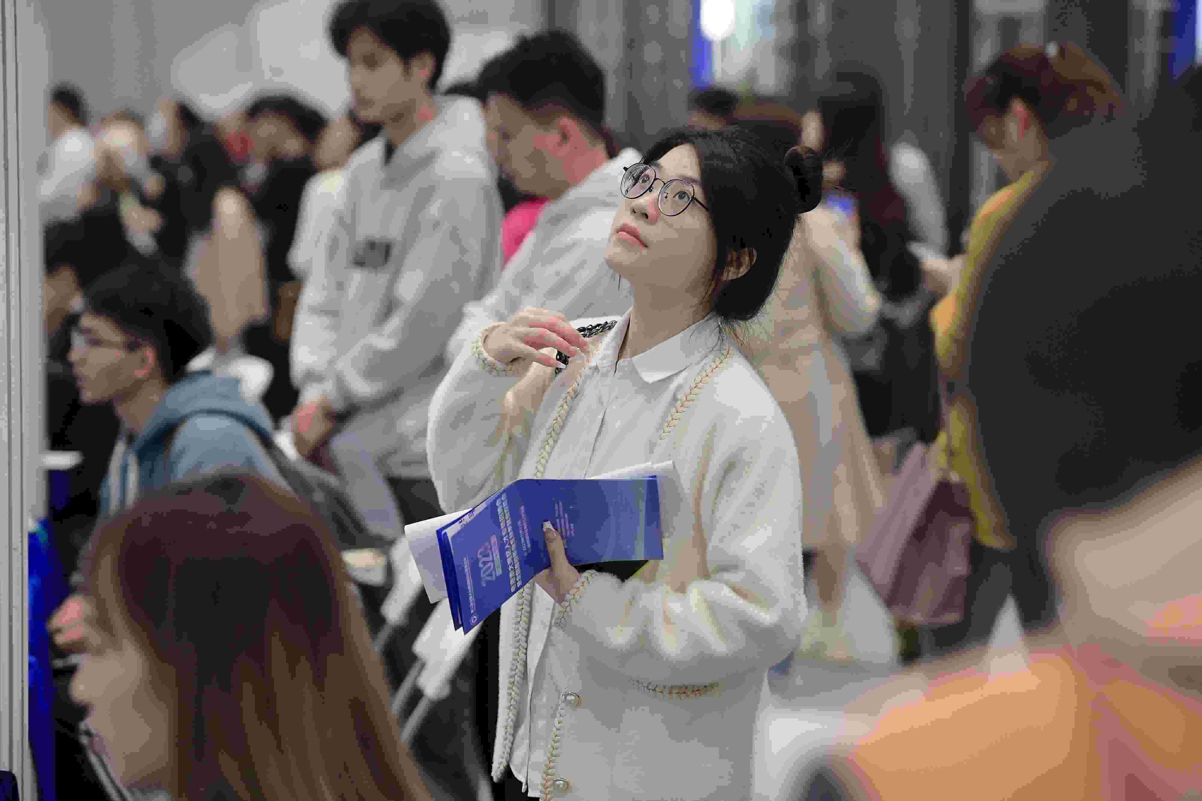  2023年11月22日，2023年粵港澳大灣區(qū)人才專場招聘會暨第27屆全國高校畢業(yè)生秋季就業(yè)雙選會在深圳國際會展中心舉辦。