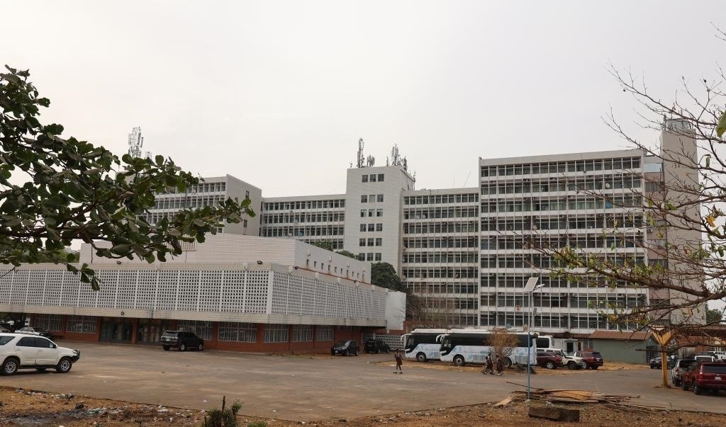 中塞友誼大廈。