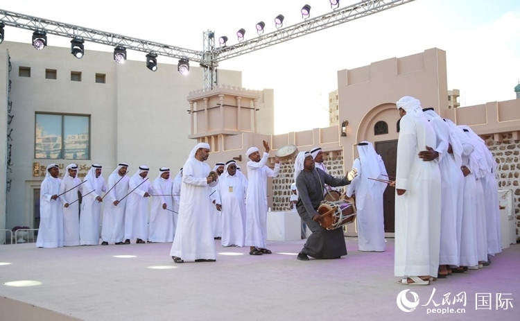 阿拉伯歌舞表演。人民網(wǎng) 塔里克·易卜拉欣攝