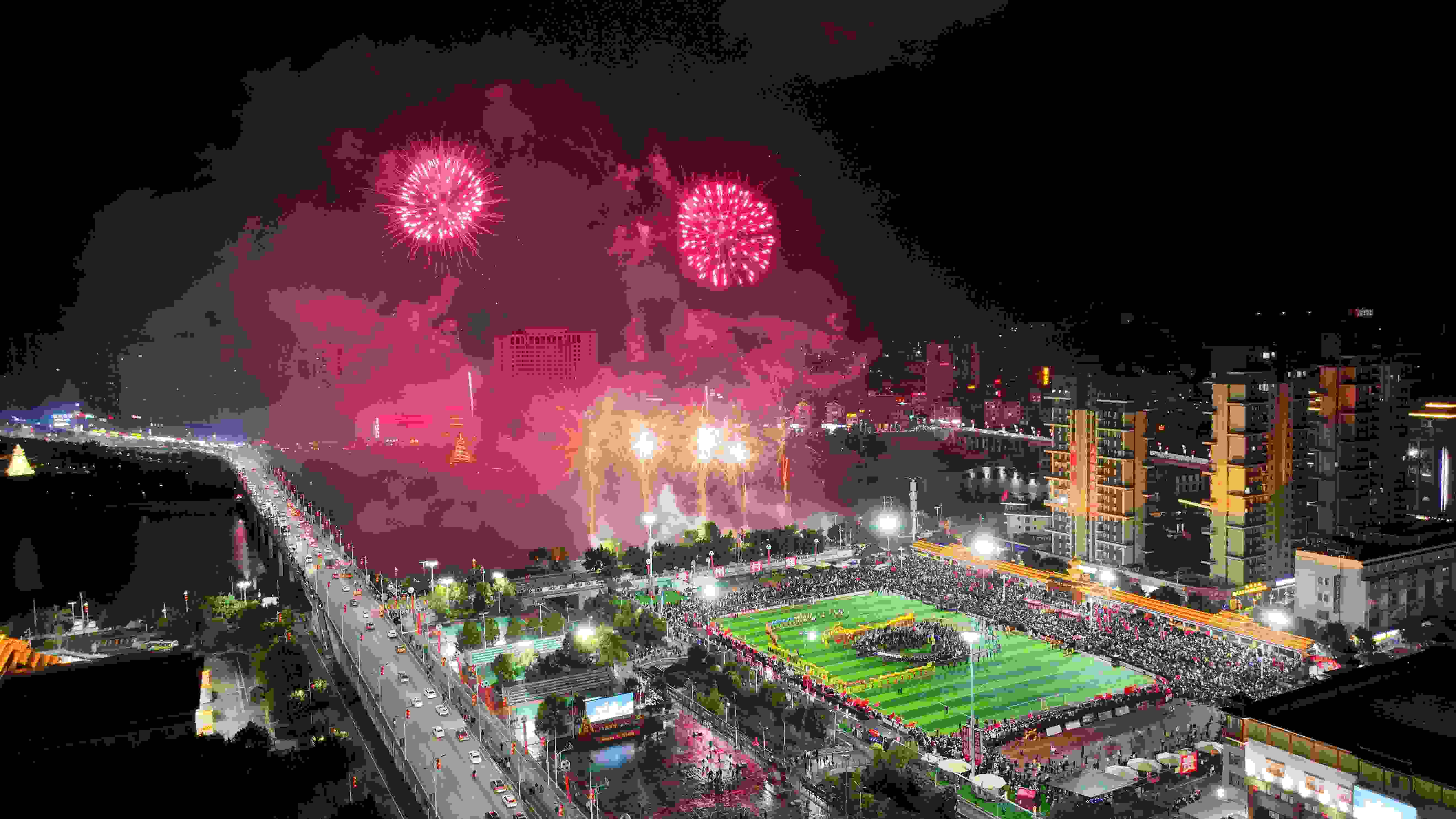 貴州榕江“村超”現(xiàn)場(chǎng)。韋貴金 攝