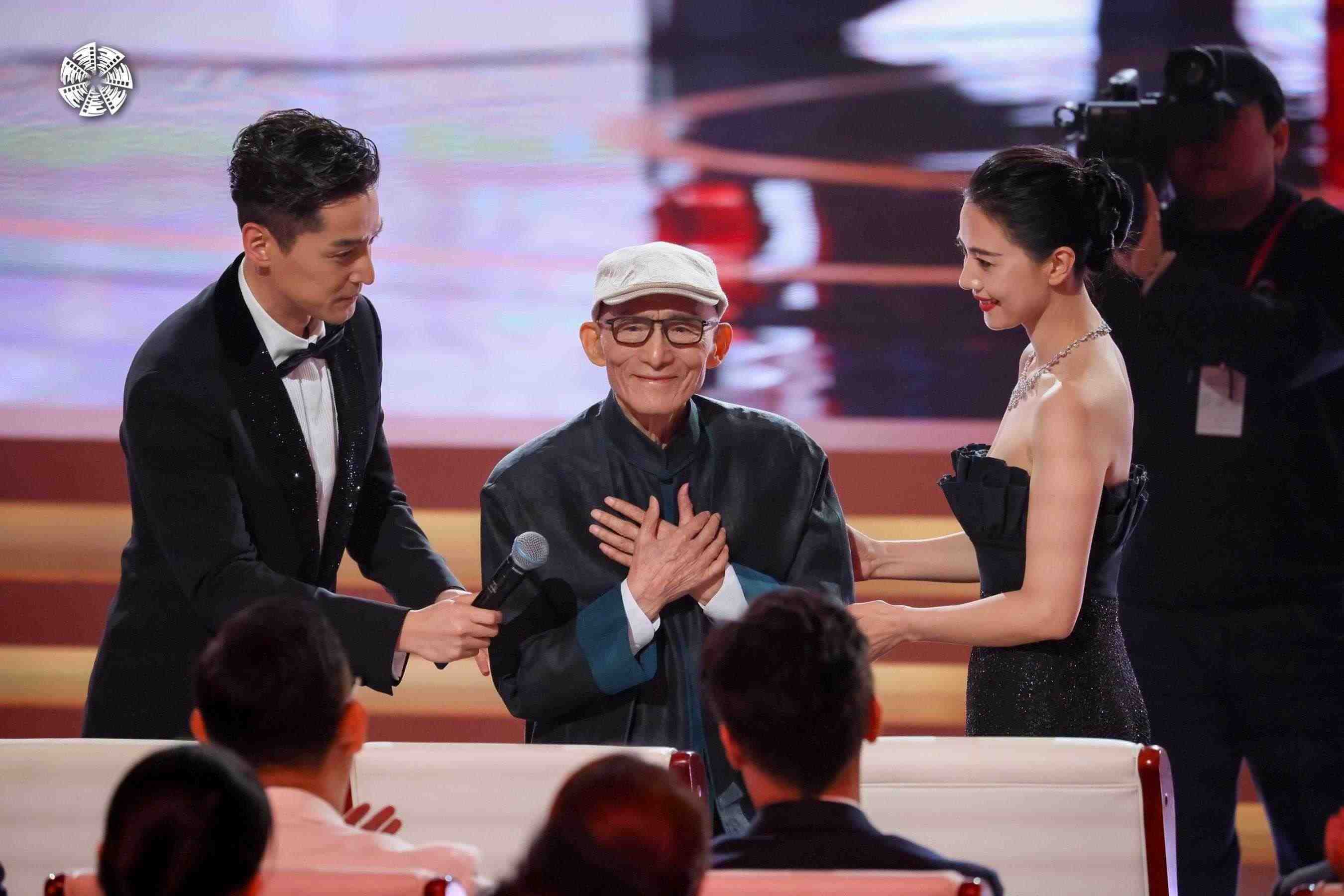 從左到右依次為演員胡歌，演員游本昌，演員高圓圓。主辦方供圖