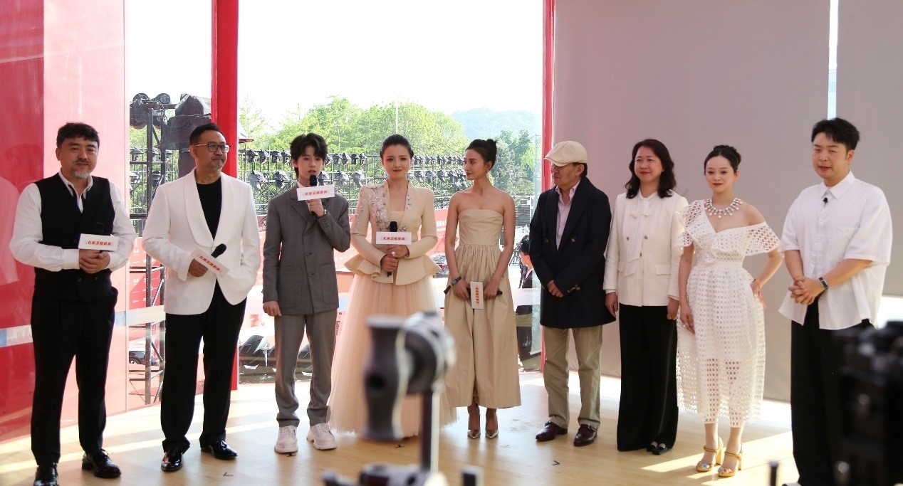 “品牌助力電影”公益直播活動現(xiàn)場。主辦方供圖