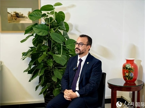 巴西文化部副部長(zhǎng)卡西修斯·羅薩接受人民網(wǎng)專訪。人民網(wǎng)記者 符園園攝