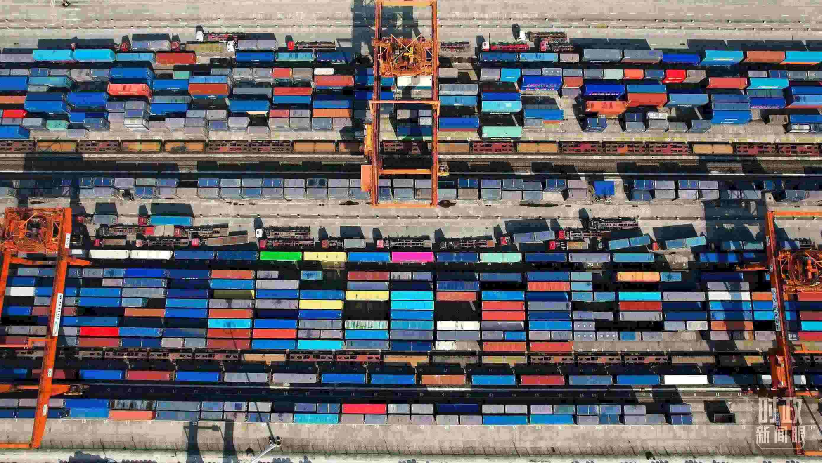 △重慶國際物流樞紐園區(qū)。（總臺央視記者范凱拍攝）