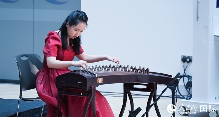 中英/北愛教育合作論壇現(xiàn)場。