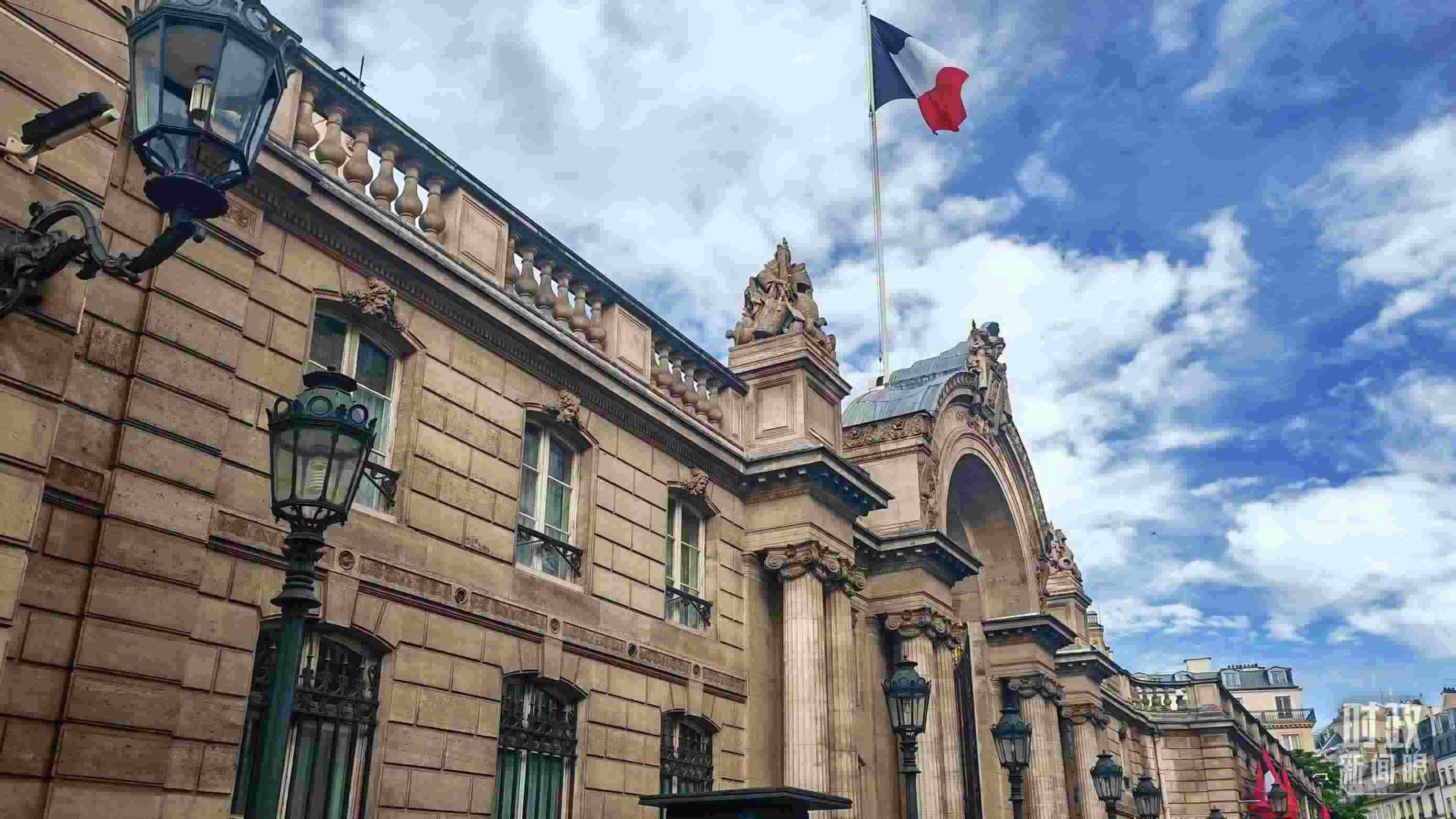 △愛(ài)麗舍宮。（總臺(tái)央視記者劉琦拍攝）