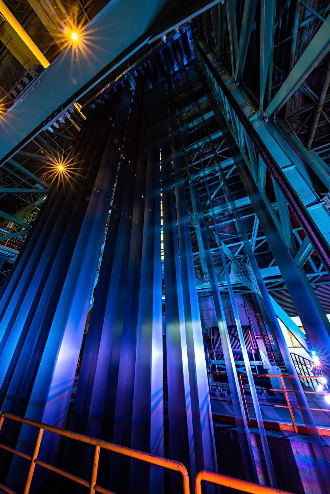 寶鋼股份“黑燈工廠”。劉繼鳴攝