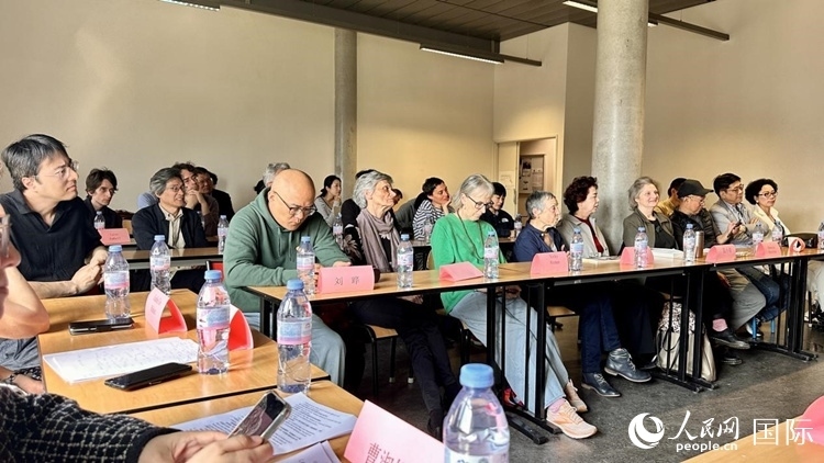 “國際青年文學(xué)共讀”活動現(xiàn)場。人民網(wǎng)記者 于超凡攝