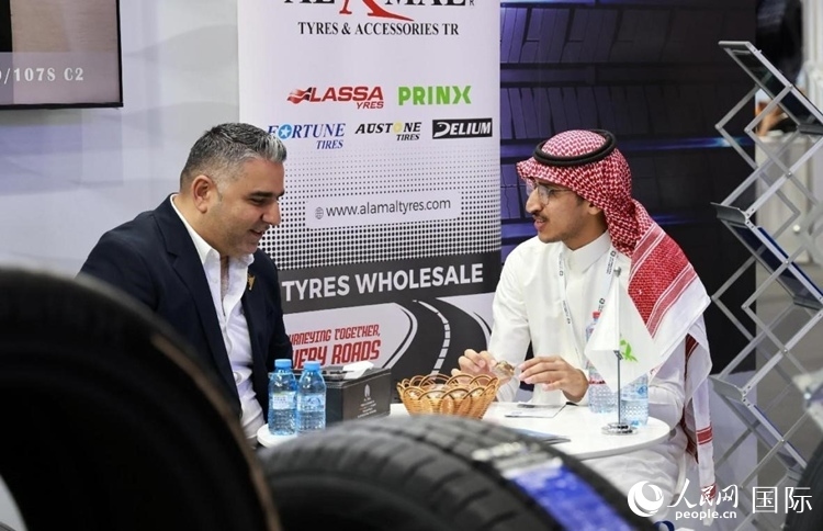 展會(huì)一景。人民網(wǎng)記者 管克江攝