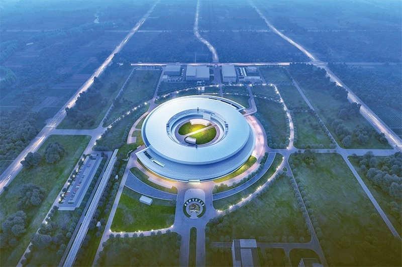 近年來(lái)，長(zhǎng)三角各省市牢牢把握高質(zhì)量發(fā)展這個(gè)首要任務(wù)，因地制宜培育和發(fā)展新質(zhì)生產(chǎn)力，朝著世界級(jí)城市群目標(biāo)邁進(jìn)。圖為第四代大科學(xué)裝置“合肥先進(jìn)光源”的效果圖（資料圖片）。 新華社發(fā)（中國(guó)科學(xué)技術(shù)大學(xué)國(guó)家同步輻射實(shí)驗(yàn)室供圖）