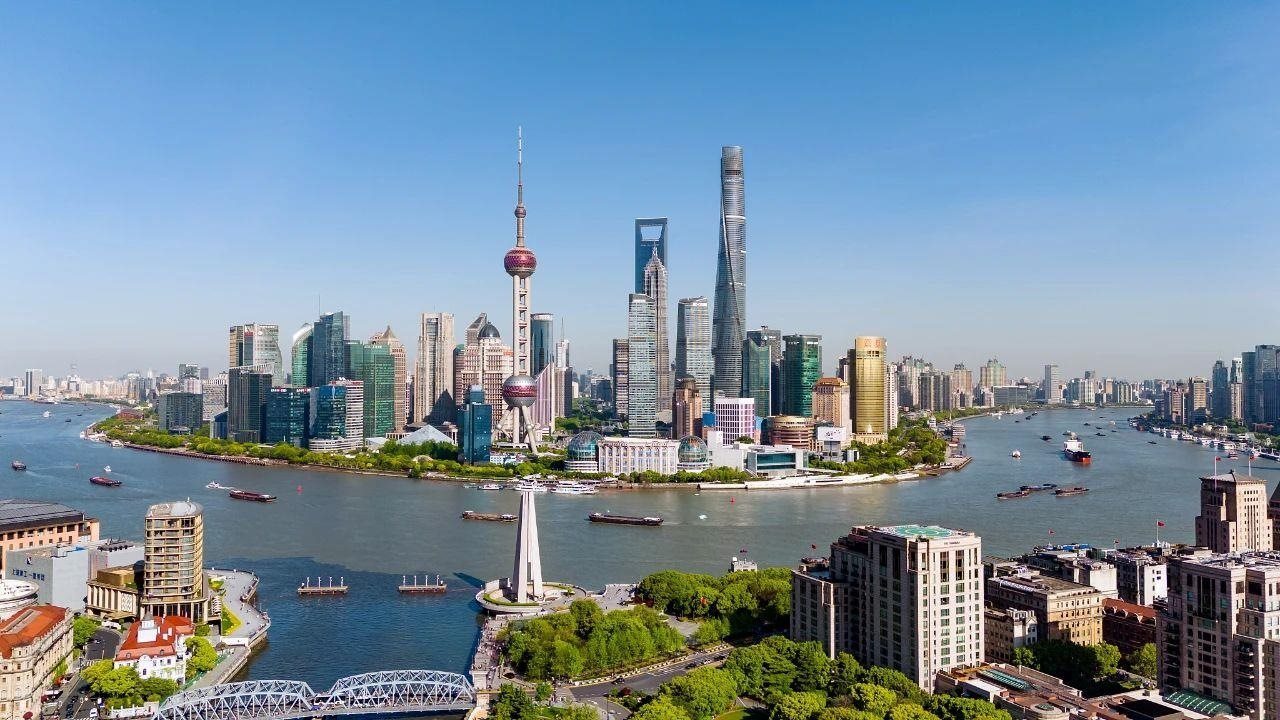 從一扇“門”、一座“城”、兩張“網(wǎng)”，看浦東新區(qū)改革常新