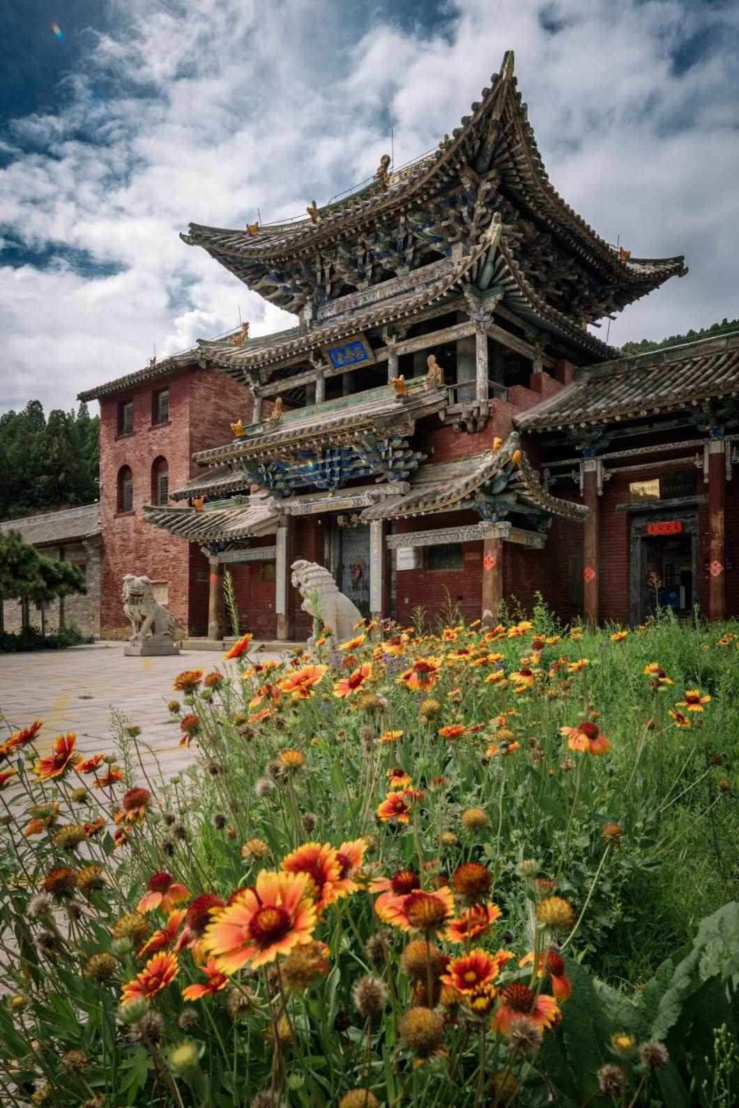 全國(guó)重點(diǎn)文物保護(hù)單位定林寺。蘇唐詩(shī)攝