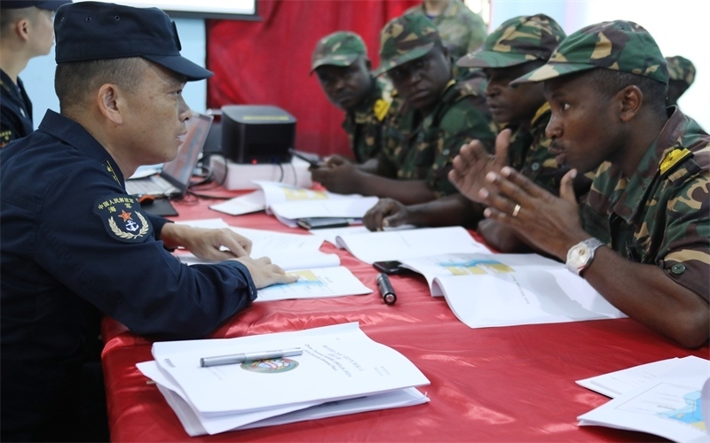 聯(lián)合導演部磋商。崔曉洋攝