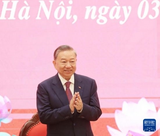 8月3日，在越南河內(nèi)，蘇林出席新聞發(fā)布會(huì)。新華社/越通社