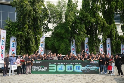 8月3日，中國車企奇瑞在雅加達舉行活動，慶祝在印尼交付第3000輛電動汽車OMODA E5。奇瑞汽車印度尼西亞銷售公司供圖