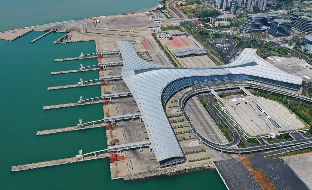 這是已經(jīng)停航的?？谛潞８郏?月4日攝，無人機(jī)照片）。新華社記者 郭程 攝