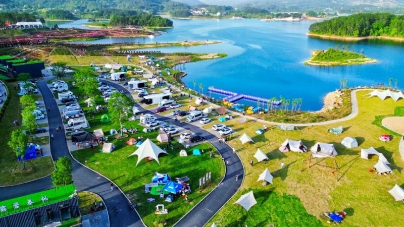 牛車(chē)河月亮灣露營(yíng)基地。受訪方供圖