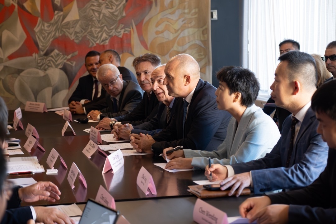 會議現(xiàn)場。中國駐保加利亞大使館供圖。