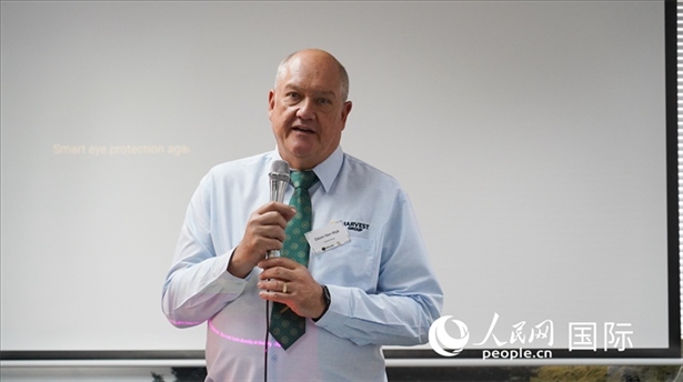 碩豐集團(tuán)市場(chǎng)總監(jiān)迪恩·范·維克發(fā)言。人民網(wǎng) 張茜攝