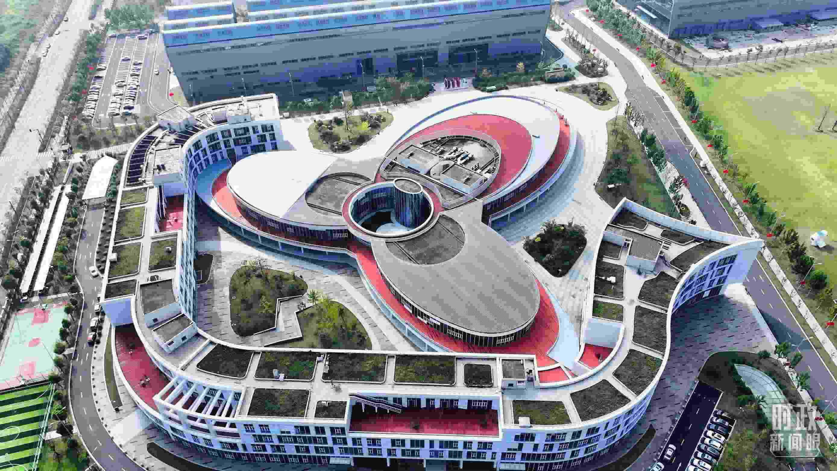 △位于合肥未來大科學城的聚變堆主機關鍵系統(tǒng)綜合研究設施園區(qū)。（總臺記者陳志猛拍攝）