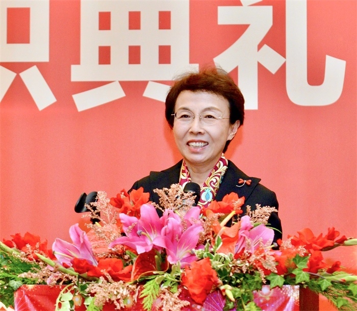 中國僑聯副主席程紅出席比利時浙江籍僑團聯盟第二屆主席團就職典禮并致辭。比利時浙江籍僑團聯盟供圖