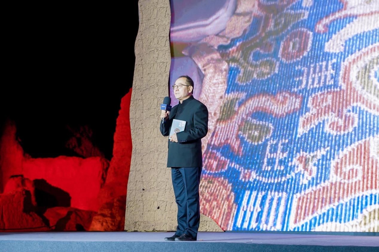 于志勇在“何以中國·五星出東方”網(wǎng)絡(luò)主題宣傳活動(dòng)現(xiàn)場(chǎng)演講。人民視頻供圖