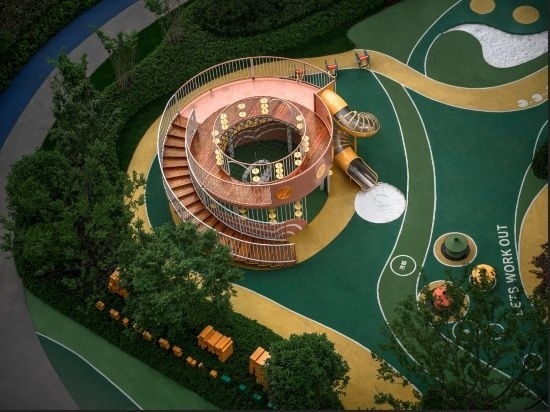 改造后的中鐵臻庭小區(qū)森林樹屋。 王碩敏 攝