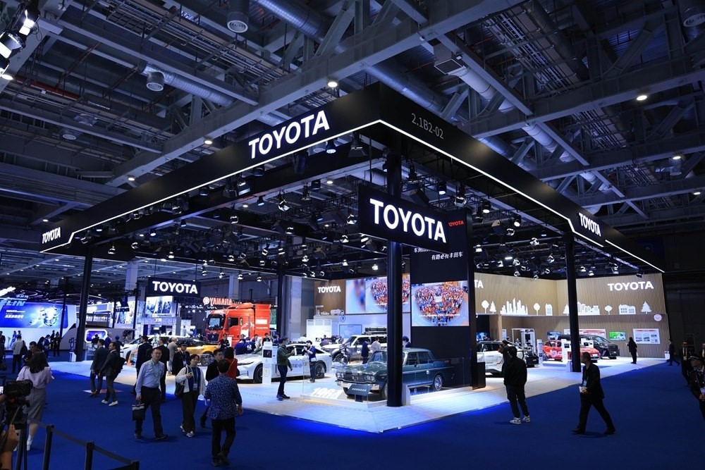 第七屆進(jìn)博會(huì)豐田展臺(tái)。人民網(wǎng)記者 車柯蒙攝