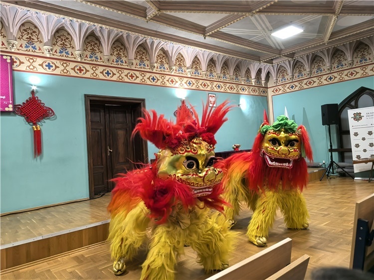 托倫雅蓋隆學(xué)院禮堂巡演現(xiàn)場(chǎng)。主辦方供圖。