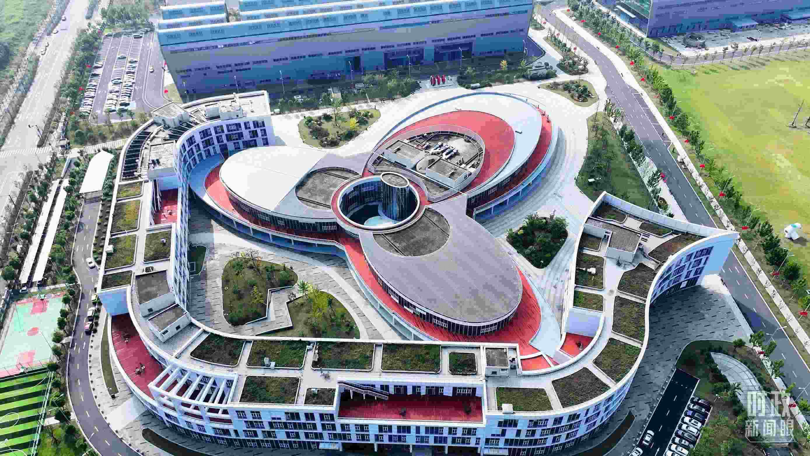 △位于合肥未來大科學(xué)城的聚變堆主機(jī)關(guān)鍵系統(tǒng)綜合研究設(shè)施園區(qū)。（總臺(tái)記者陳志猛拍攝）