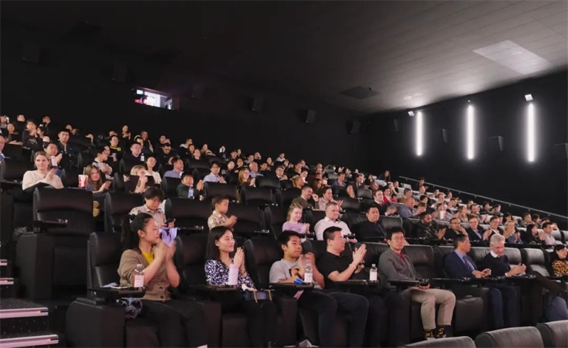 觀影現(xiàn)場(chǎng)。中國(guó)駐丹麥大使館供圖