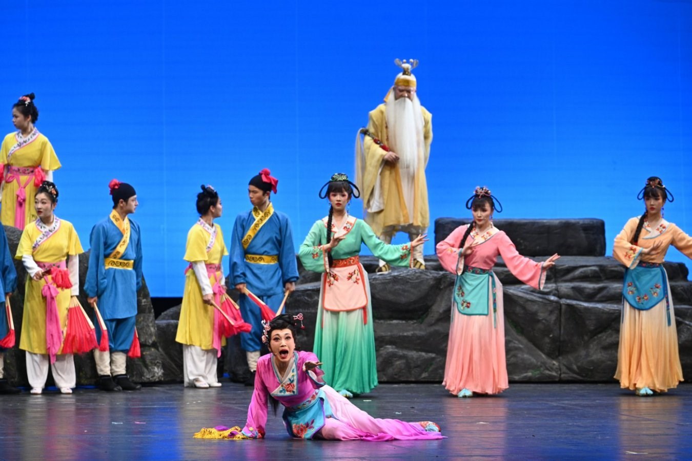 《七妹與蛇郎》演出劇照。國家大劇院供圖