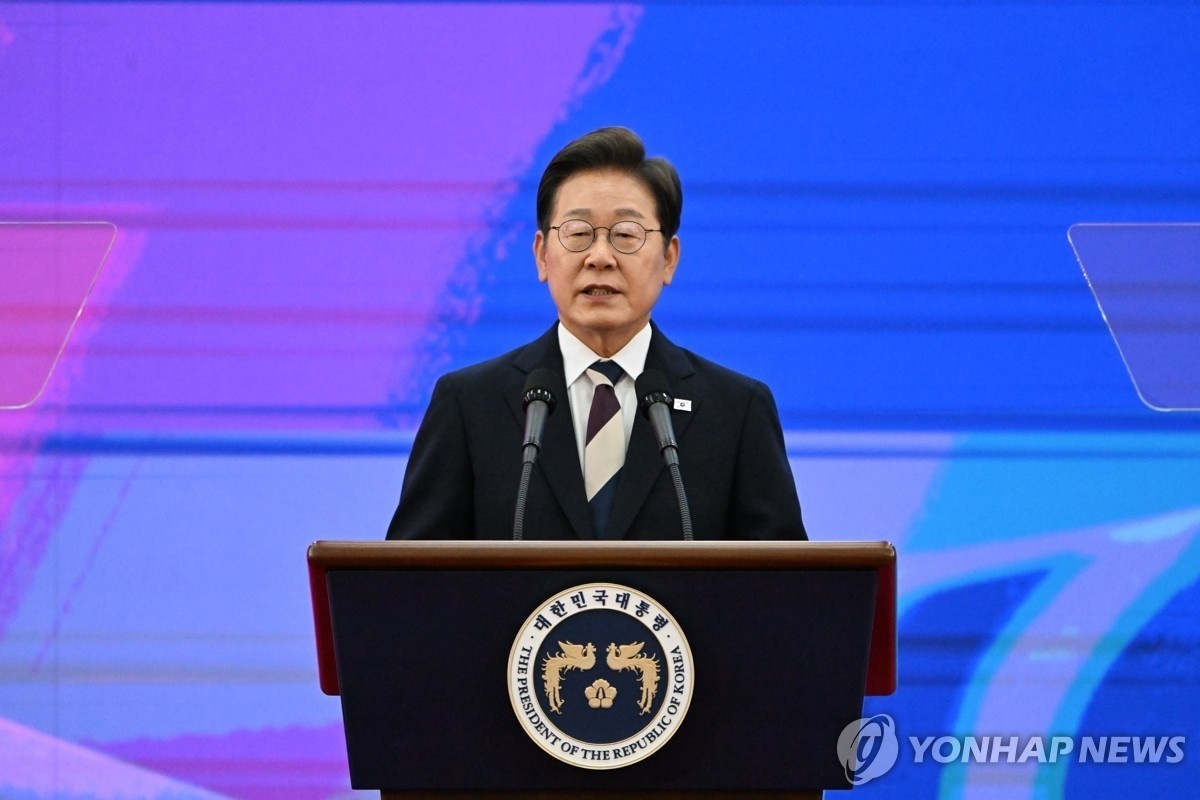 李在明4日上午在第21屆韓國(guó)總統(tǒng)就職宣誓儀式上宣誓就職。（圖片來源：韓聯(lián)社）